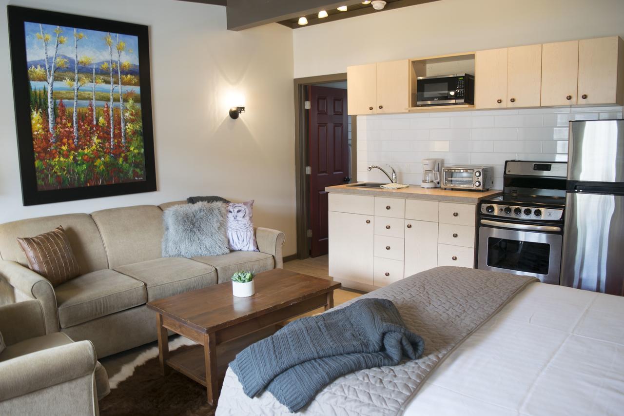 Yamnuska Suites Canmore Extérieur photo