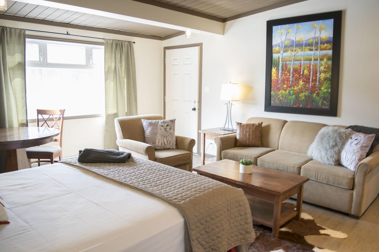 Yamnuska Suites Canmore Extérieur photo