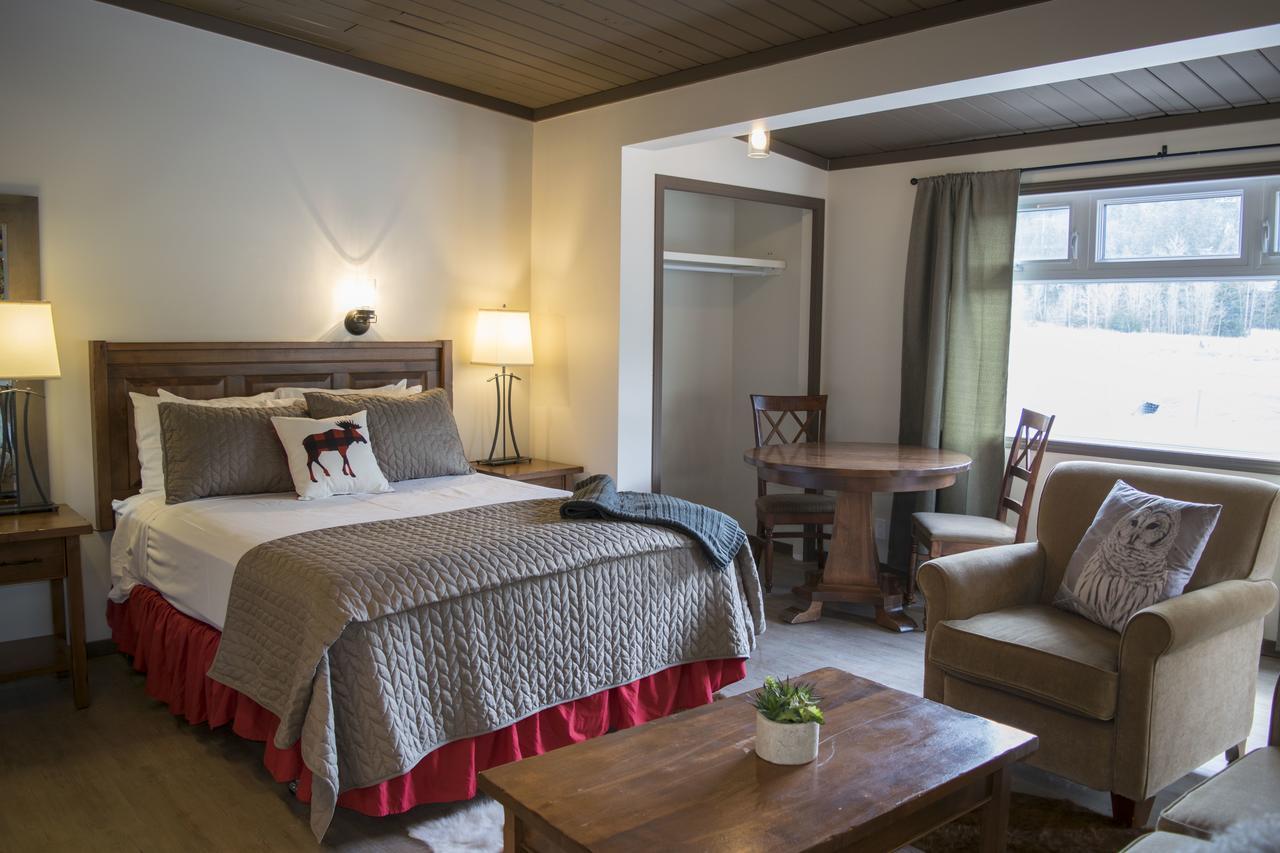 Yamnuska Suites Canmore Extérieur photo